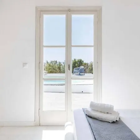 Esencia Villa *