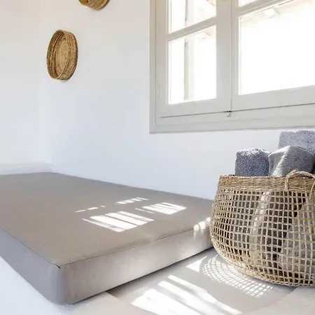 Esencia * Agios Ioannis Diakoftis